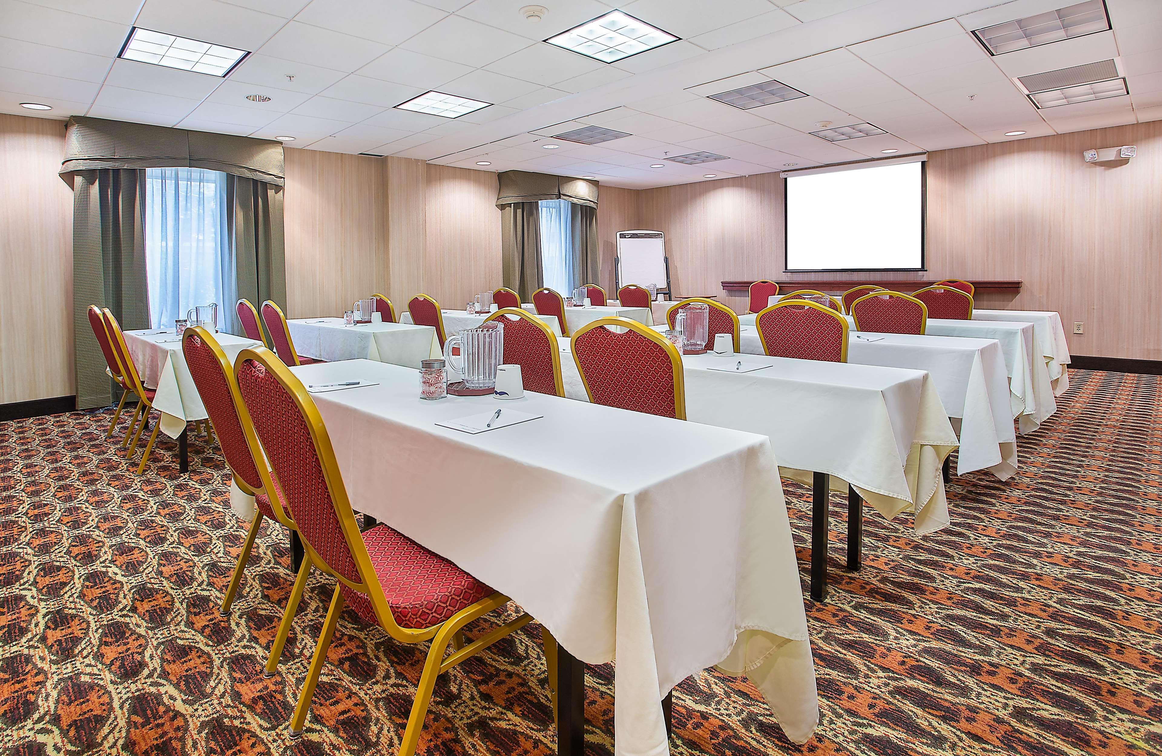 Hampton Inn Knoxville-West At Cedar Bluff Экстерьер фото